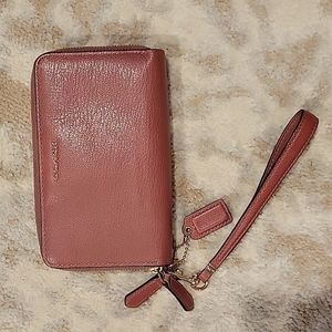 Coach wristlet, maroon color
